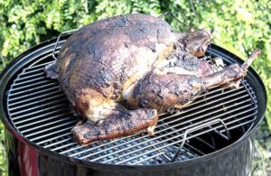 how long does it take to smoke a turkey